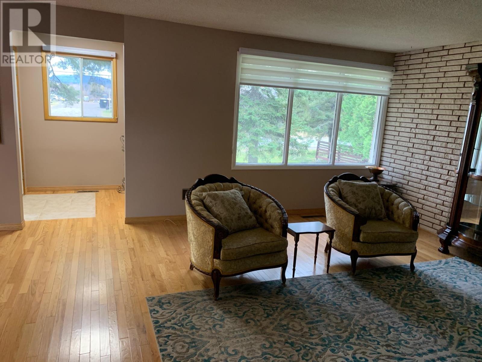 1325 Rosslyn Road, Thunder Bay, Ontario  P7E 6E1 - Photo 11 - TB253388