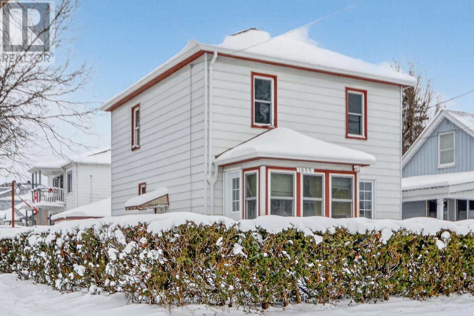 1009 THIRD STREET E, Cornwall, Ontario