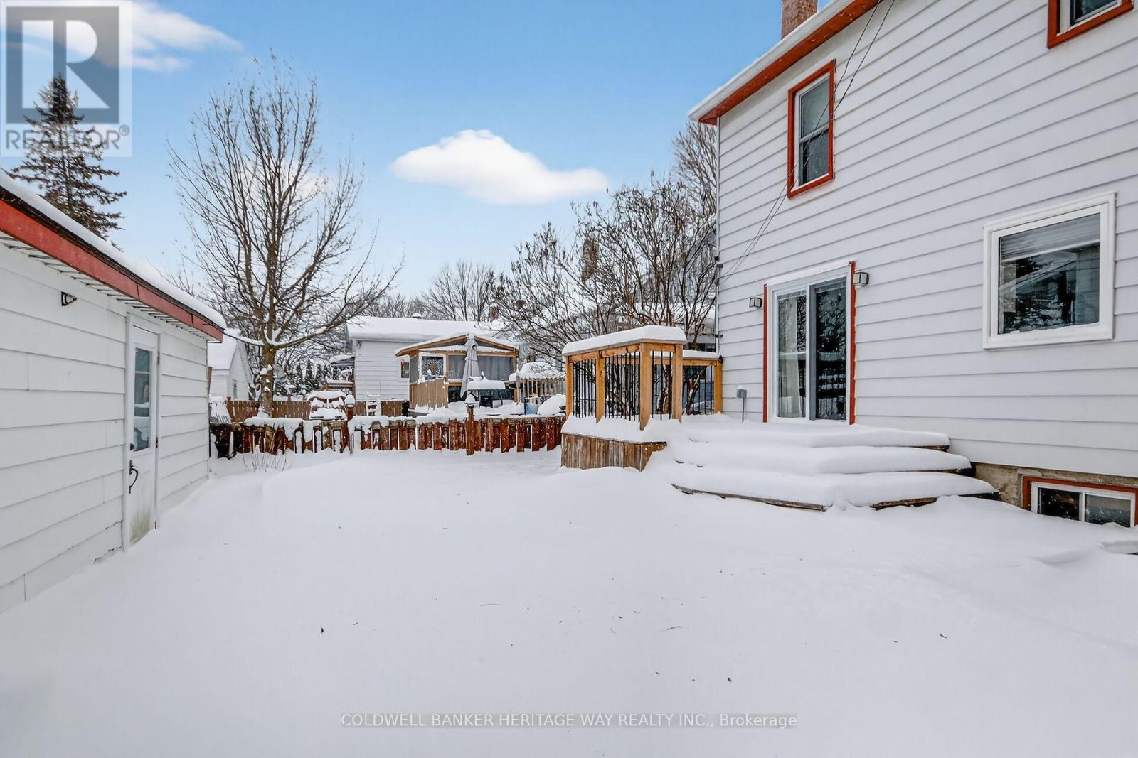 1009 Third Street E, Cornwall, Ontario  K6H 2E9 - Photo 5 - X12633432