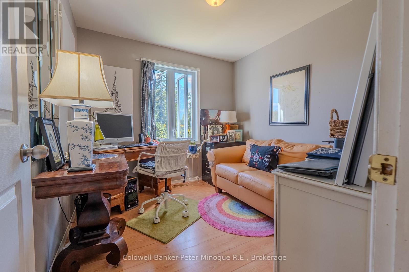 54 Lakeshore Drive, Temagami, Ontario  P0H 2H0 - Photo 12 - X12633404