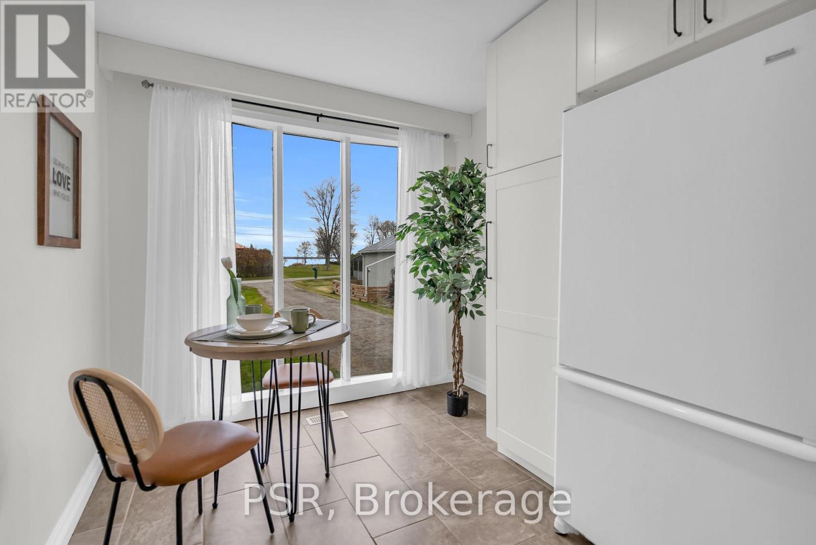 7 Water Fringe Drive, Georgina, Ontario  L0E 1N0 - Photo 12 - N12633430