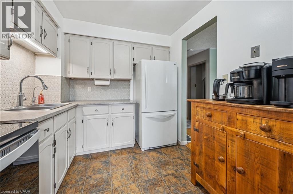 51 Paulander Drive Unit# 31, Kitchener, Ontario  N2M 5E5 - Photo 11 - 40793013