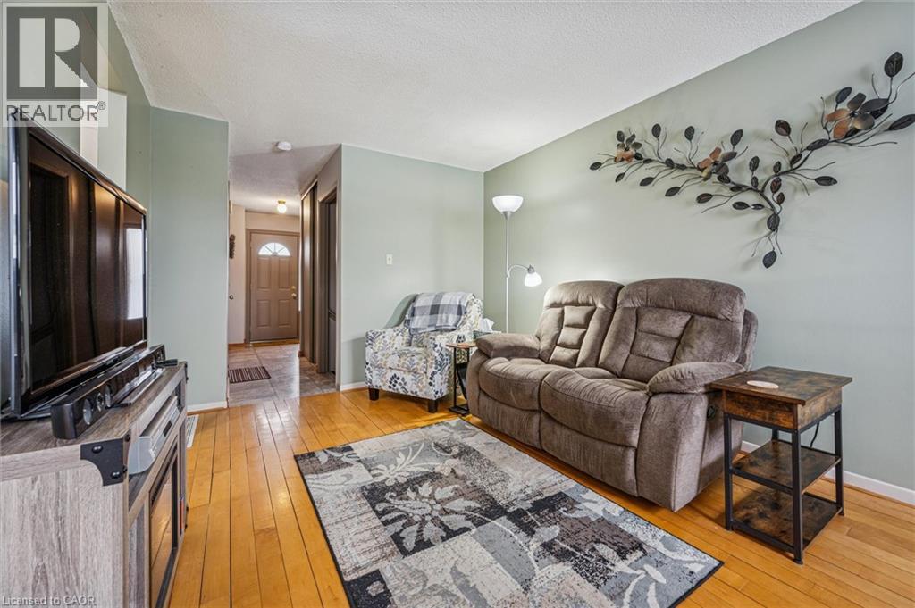 51 Paulander Drive Unit# 31, Kitchener, Ontario  N2M 5E5 - Photo 5 - 40793013