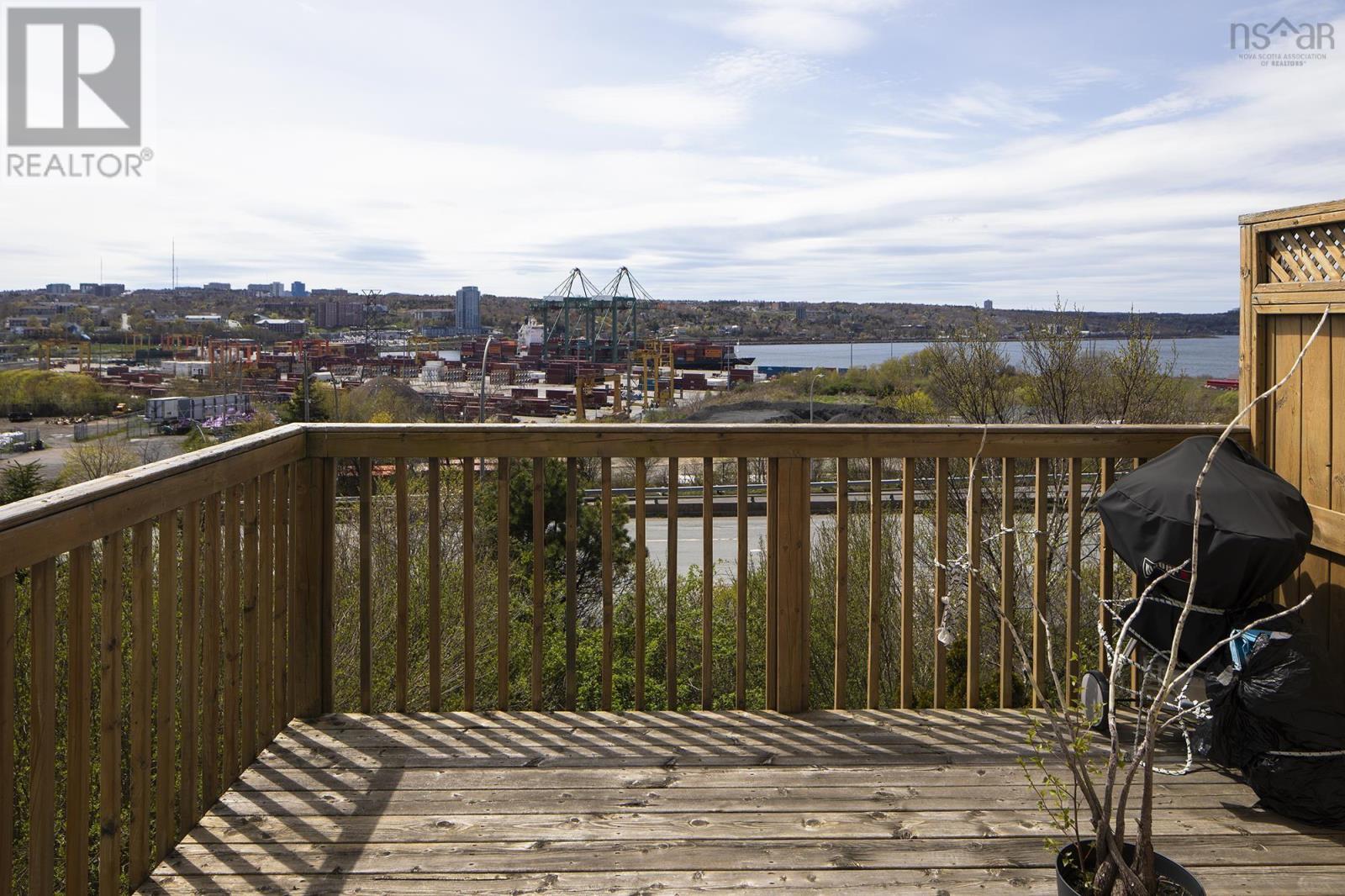 3836 Memorial Drive, Halifax, Nova Scotia  B3K 6R6 - Photo 14 - 202512304