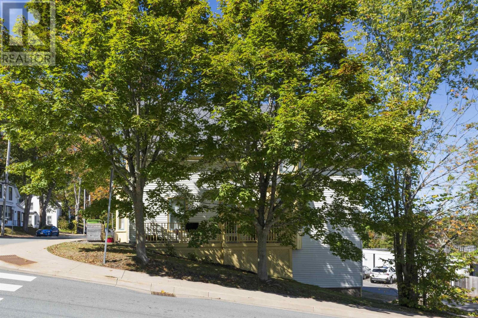 92-94 Pleasant Streets, Bridgewater, Nova Scotia B4V 1N2 - Photo 19 - 202527896