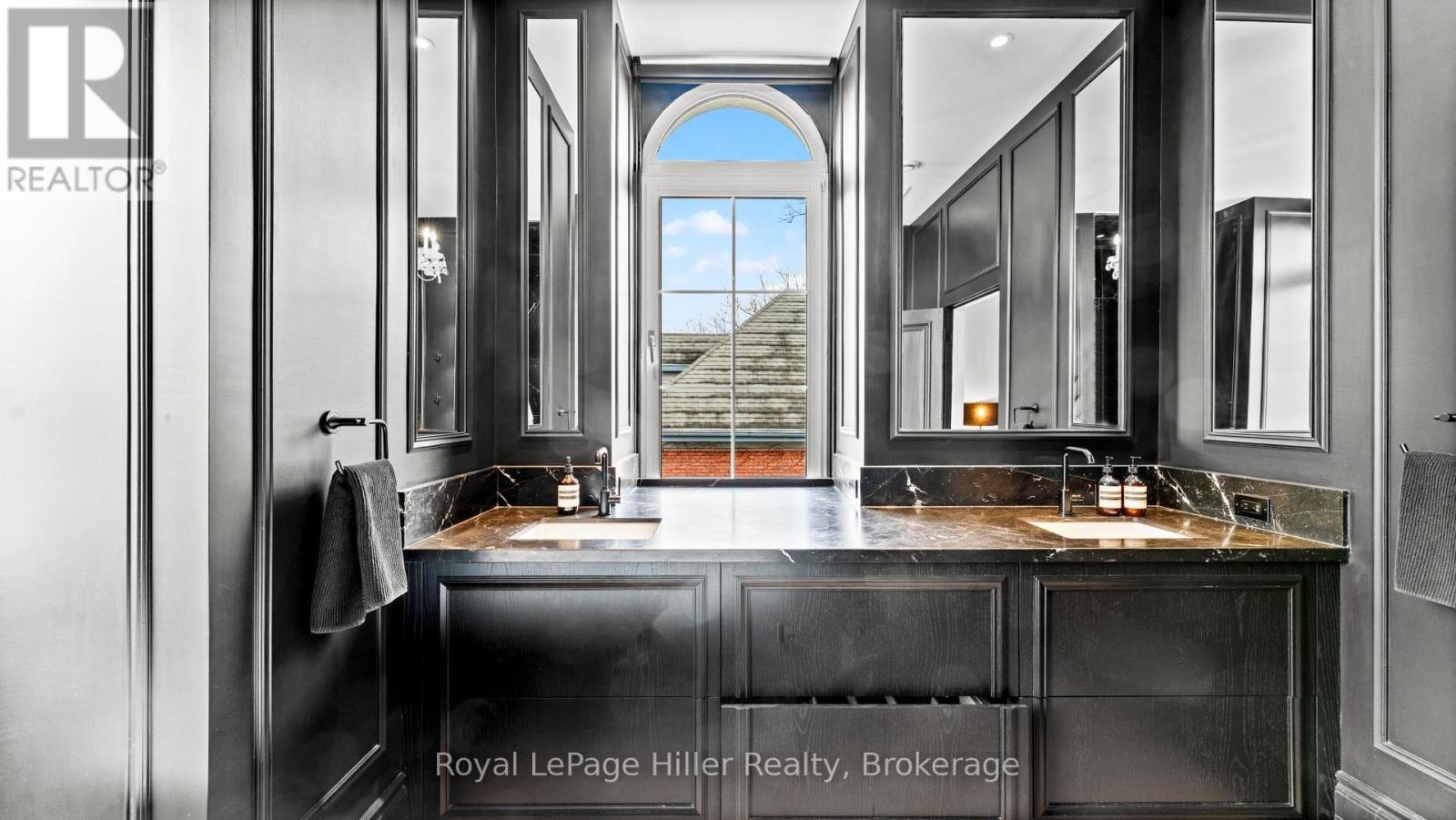 113 William Street, Stratford, Ontario  N5A 4X9 - Photo 26 - X12633346