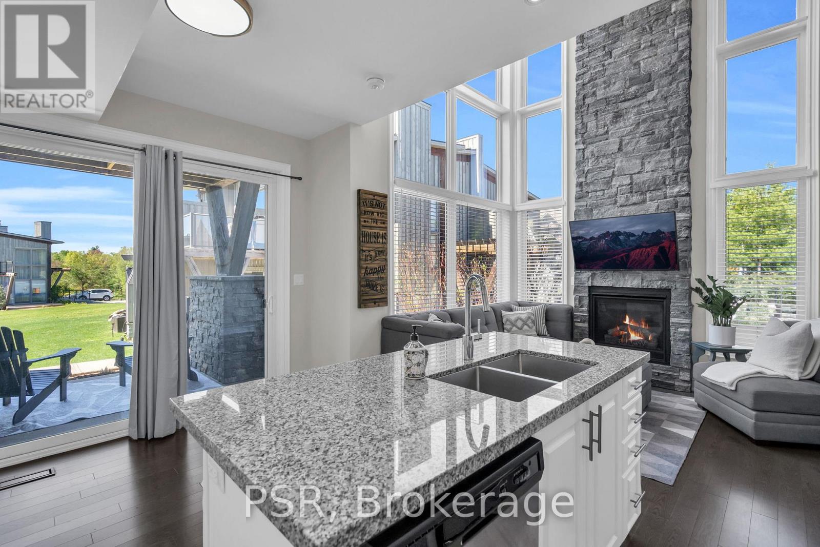 44 Carrick Trail, Gravenhurst, Ontario  P1P 0A6 - Photo 17 - X12633388