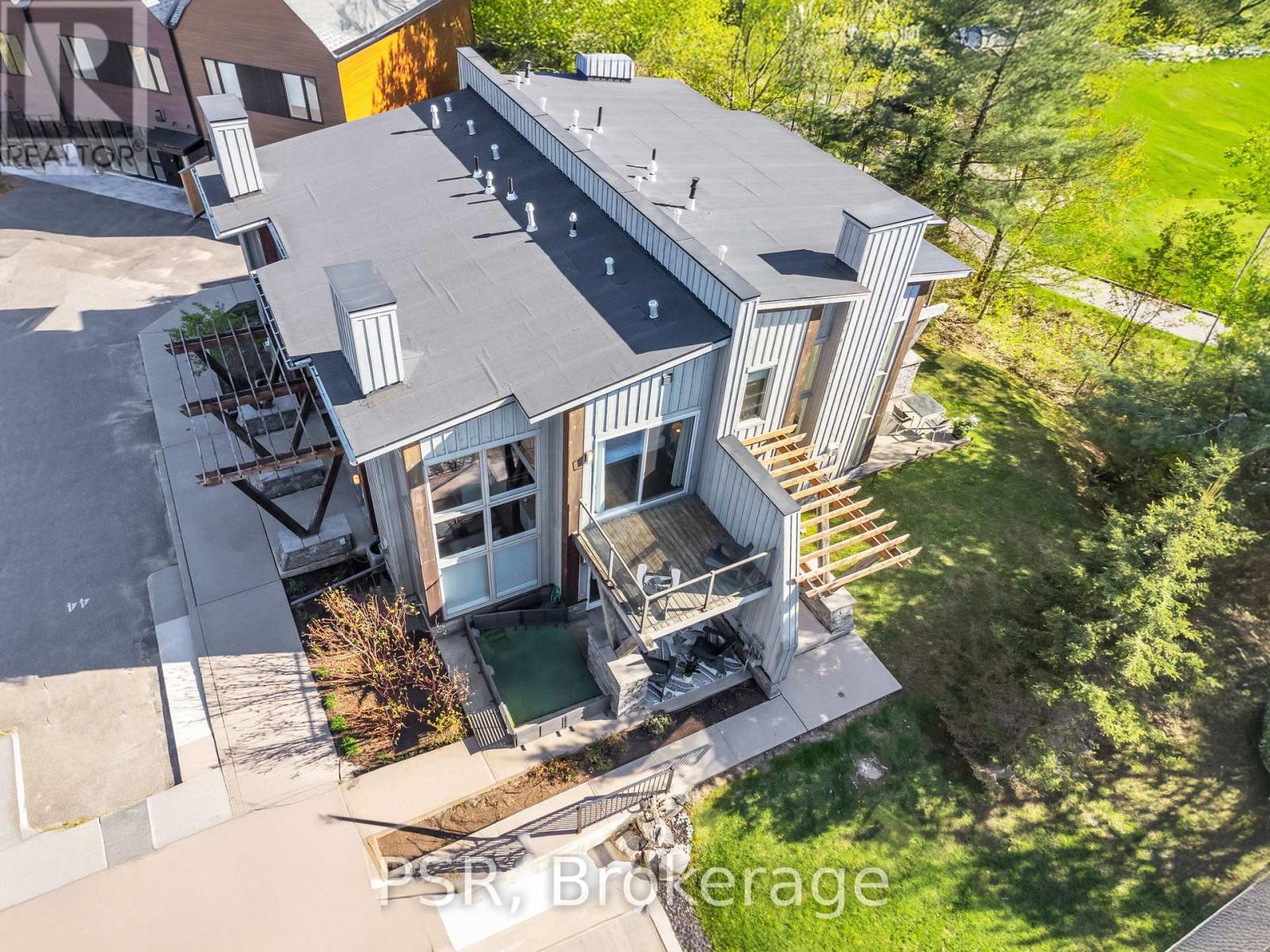 44 Carrick Trail, Gravenhurst, Ontario  P1P 0A6 - Photo 2 - X12633388