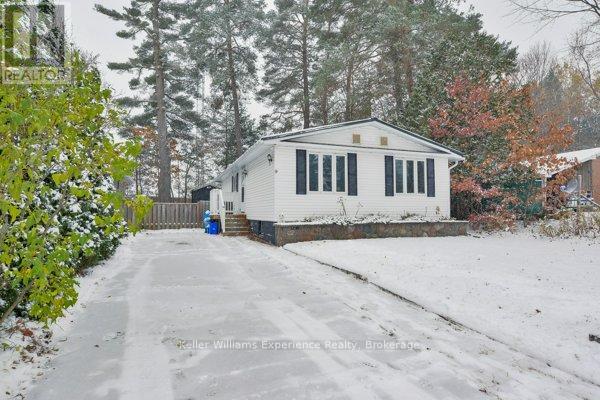 9 DUDLEY DRIVE, Bracebridge, Ontario