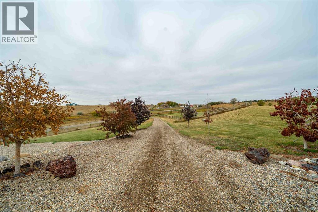 7304 Township Road 124, Rural Cypress County, Alberta T1A 7E9 - Photo 2 - A2264986