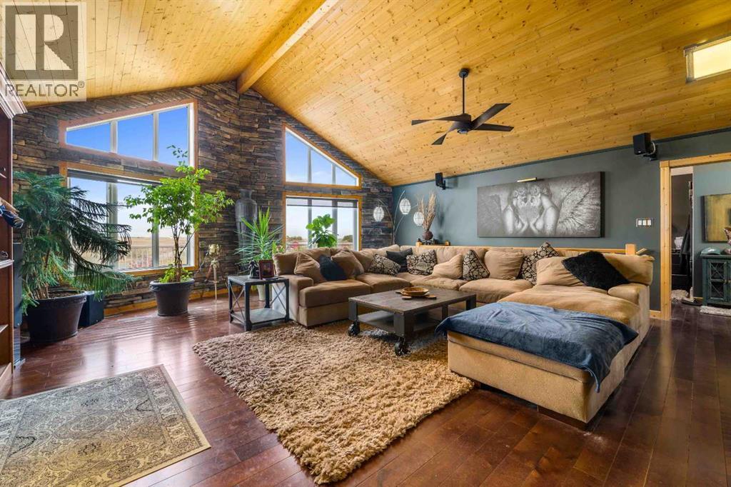 7304 Township Road 124, Rural Cypress County, Alberta T1A 7E9 - Photo 8 - A2264986