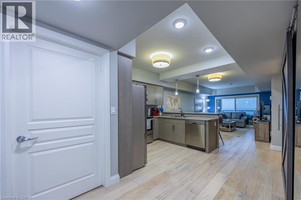 12 ERIE Boulevard Unit# 208, Long Point, Ontario