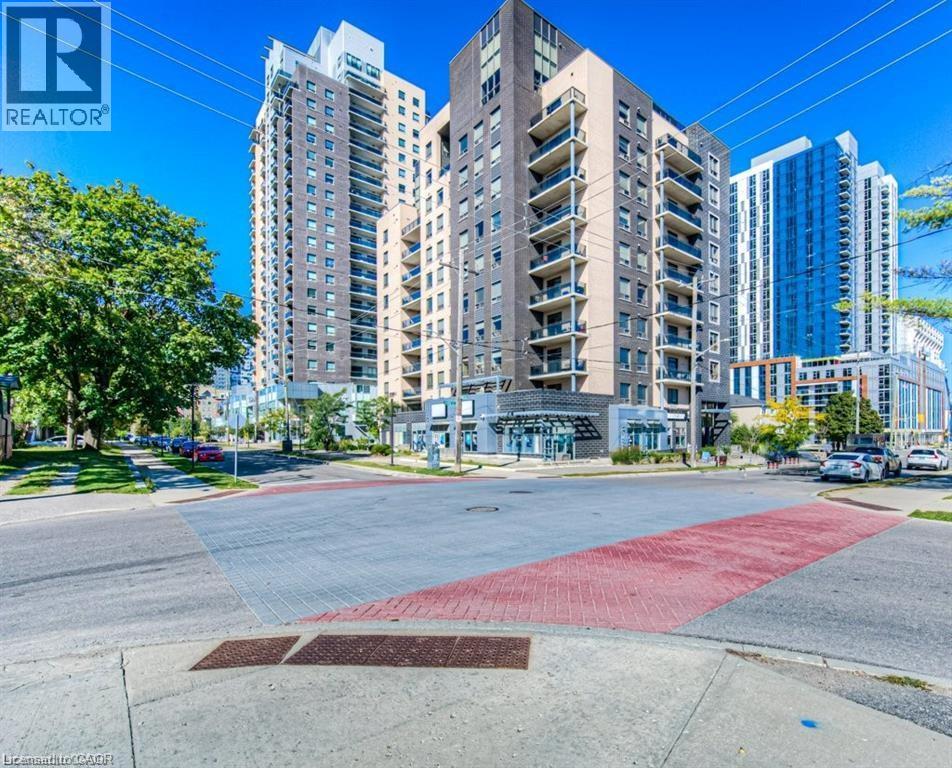 318 Spruce Street Unit# 1806, Waterloo, Ontario  N2L 3M6 - Photo 2 - 40792875