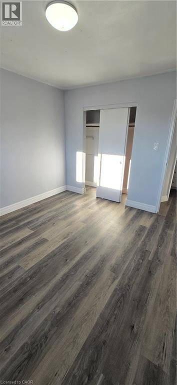 443 Hazel Street, Waterloo, Ontario N2L 3P7 - Photo 4 - 40792874