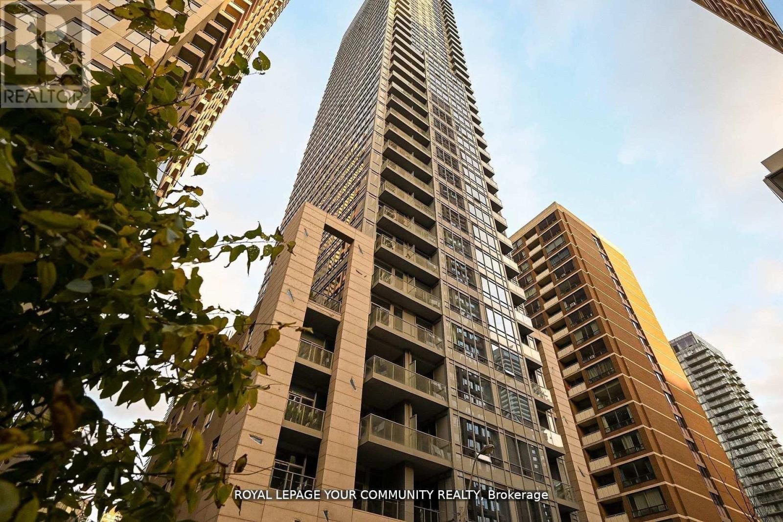 PH 35 - 21 BALMUTO STREET, Toronto, Ontario