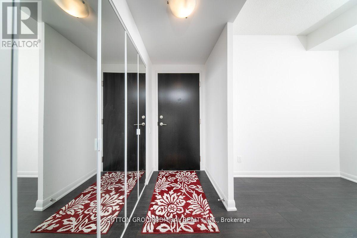 3703 - 5162 Yonge Street, Toronto, Ontario  M2N 0E9 - Photo 2 - C12633398