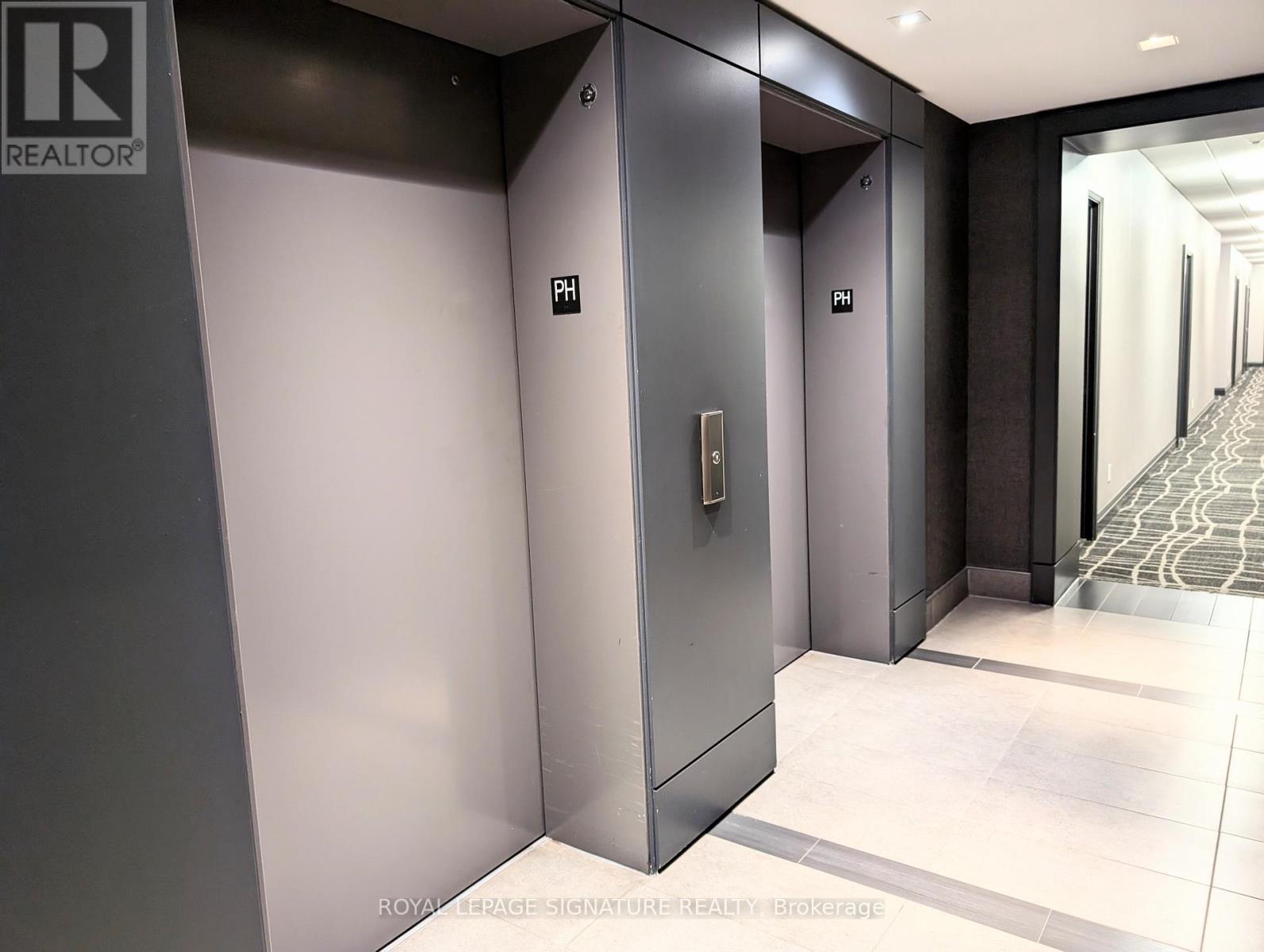 Ph10 - 297 College Street, Toronto, Ontario  M5T 0C2 - Photo 2 - C12633402