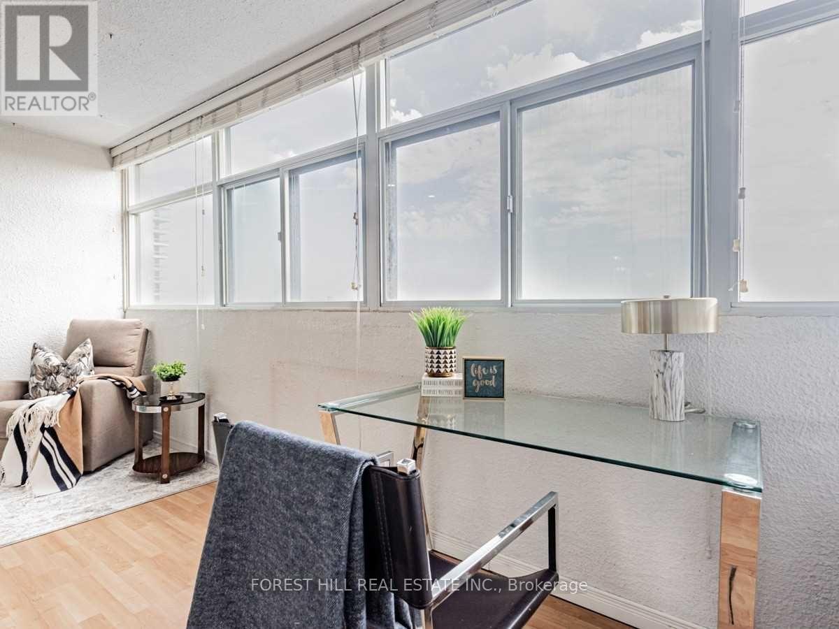 2004 - 100 Antibes Drive, Toronto, Ontario  M2R 3N1 - Photo 18 - C12633408