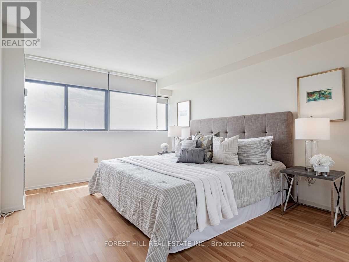 2004 - 100 Antibes Drive, Toronto, Ontario  M2R 3N1 - Photo 24 - C12633408