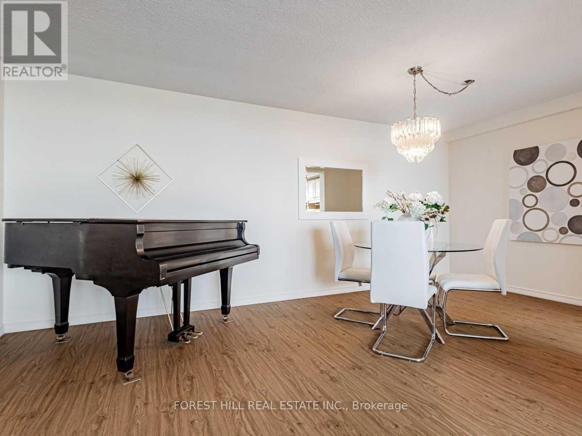 2004 - 100 Antibes Drive, Toronto, Ontario  M2R 3N1 - Photo 8 - C12633408