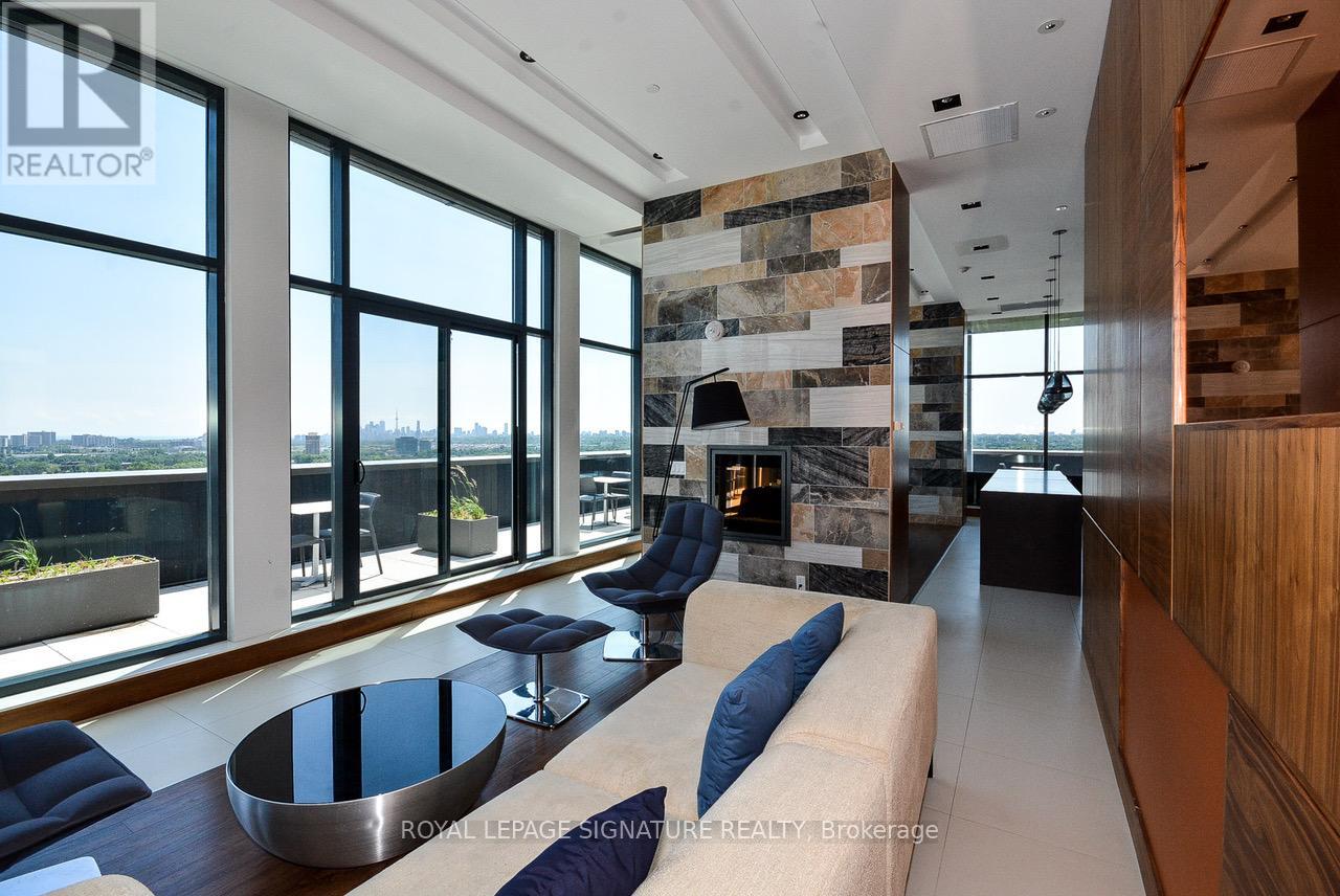 1405 - 75 The Donway W, Toronto, Ontario  M3C 2E9 - Photo 14 - C12633418