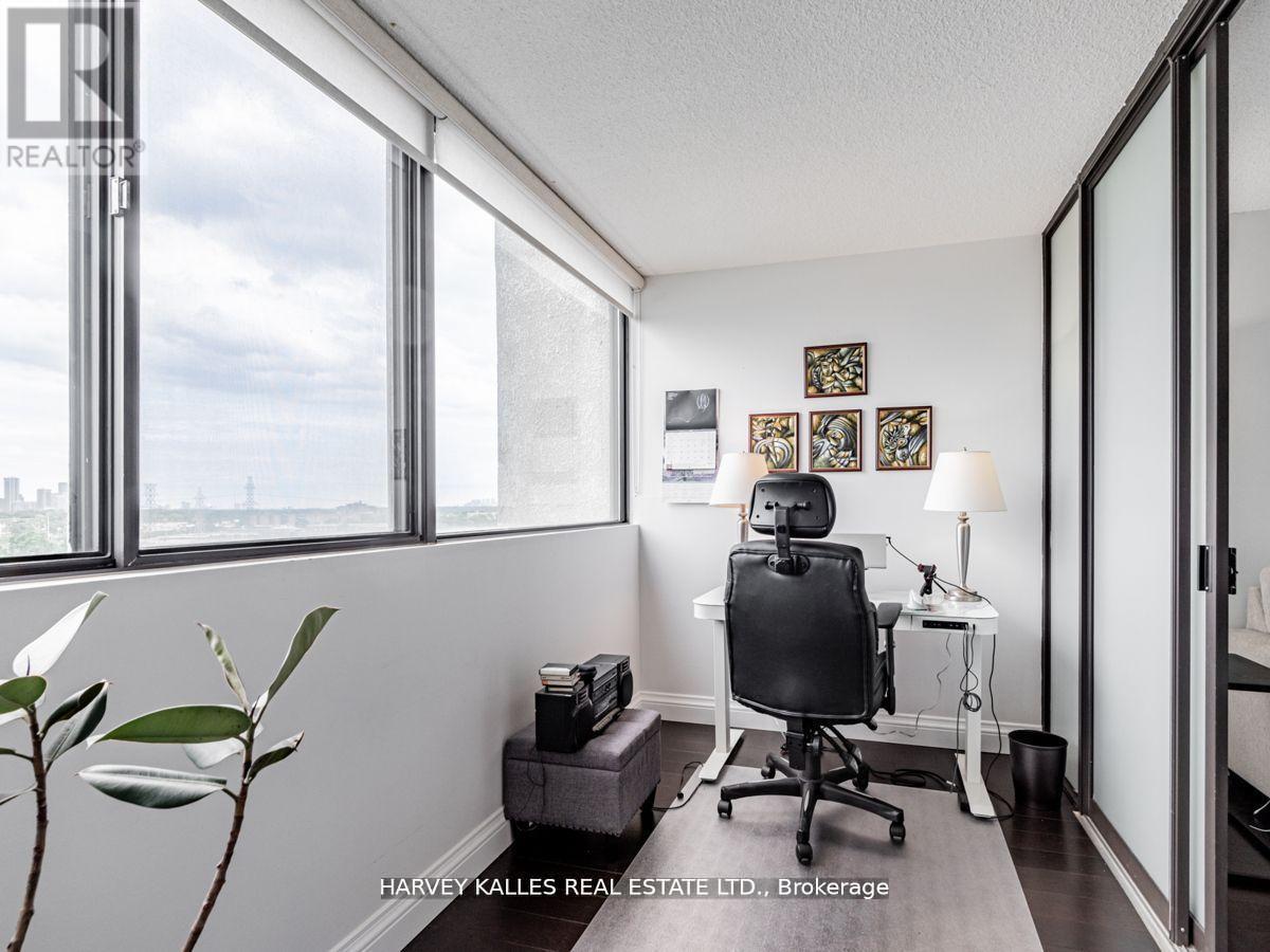 1408 - 133 Torresdale Avenue, Toronto (Westminster-Branson), Ontario  M2R 3T2 - Photo 16 - C12633462