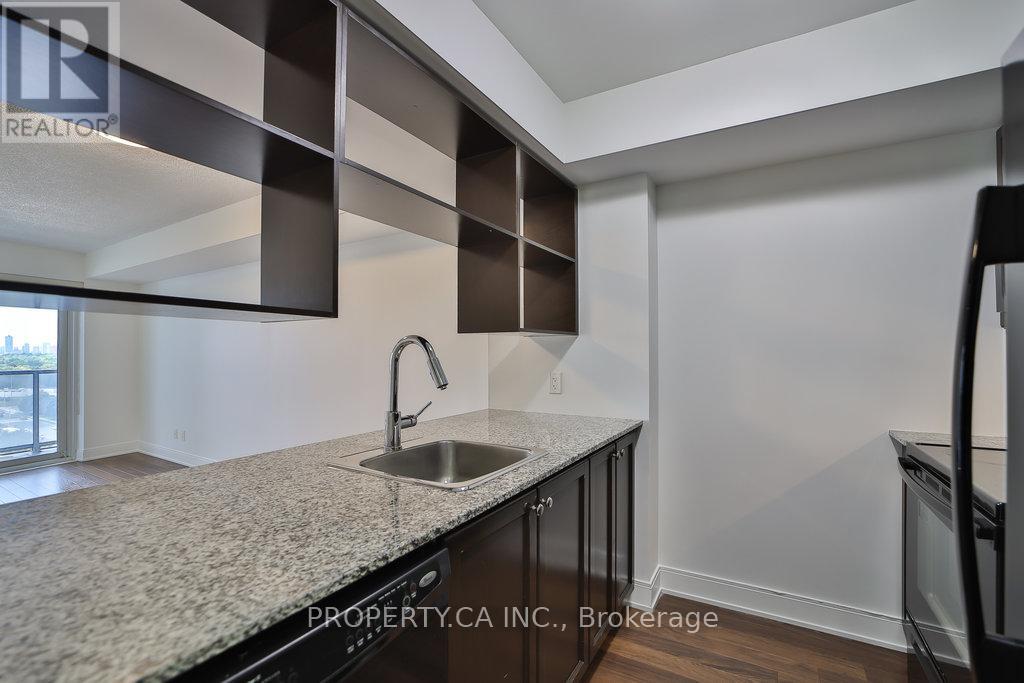 1219 - 135 Village Green Square, Toronto, Ontario  M1S 0G4 - Photo 11 - E12633422