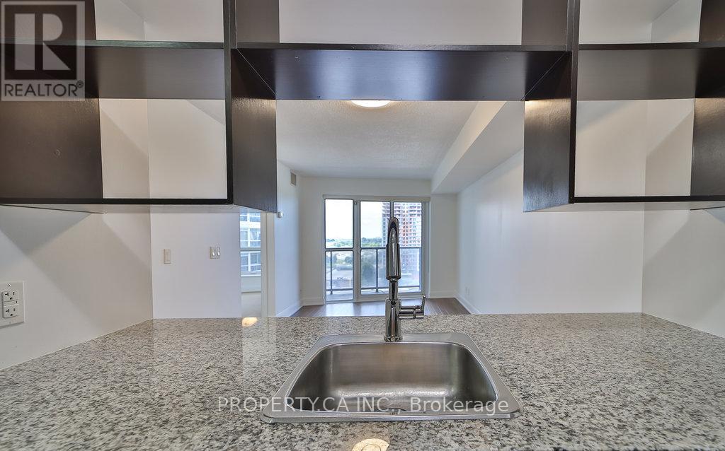 1219 - 135 Village Green Square, Toronto, Ontario  M1S 0G4 - Photo 13 - E12633422