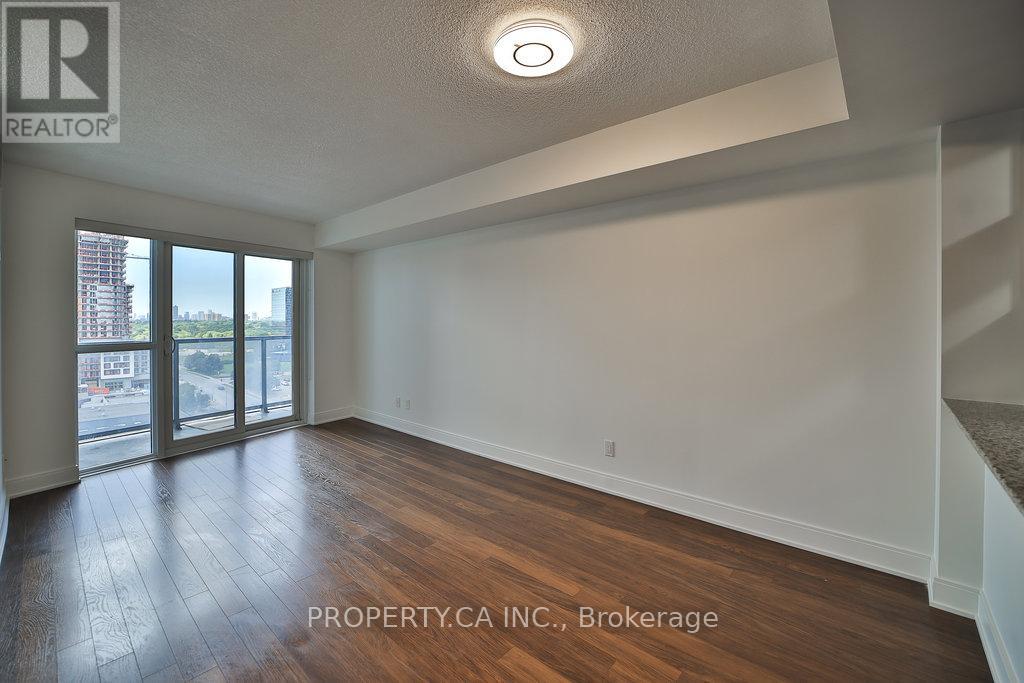 1219 - 135 Village Green Square, Toronto, Ontario  M1S 0G4 - Photo 4 - E12633422