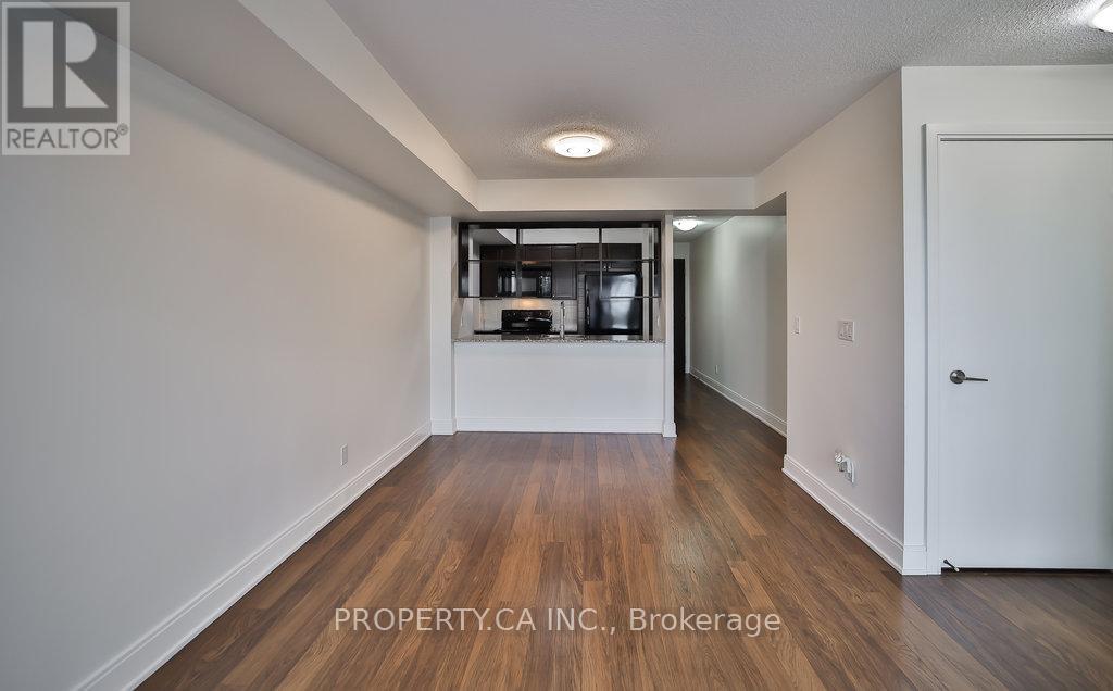 1219 - 135 Village Green Square, Toronto, Ontario  M1S 0G4 - Photo 6 - E12633422