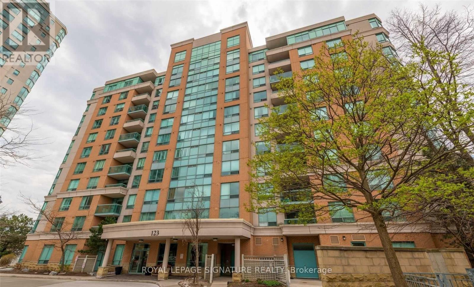 LL70 - 123 OMNI DRIVE, Toronto, Ontario