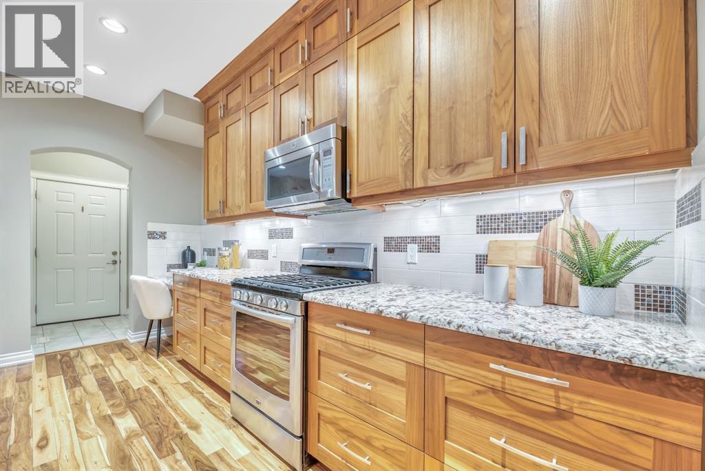 1813 20 Avenue Nw, Calgary, Alberta  T2M 1H4 - Photo 6 - A2260926