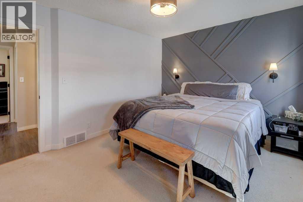 13 Ross Place, Crossfield, Alberta  T0M 0S0 - Photo 13 - A2262298