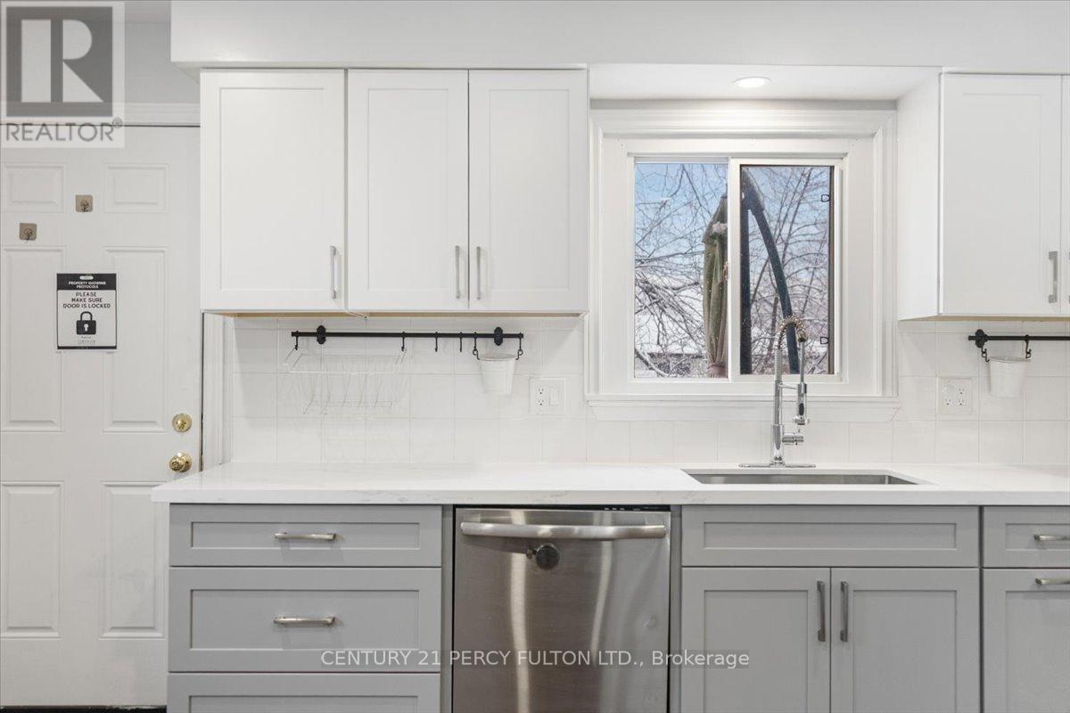 279 Vancouver Crescent, Oshawa, Ontario  L1J 2A1 - Photo 12 - E12627920