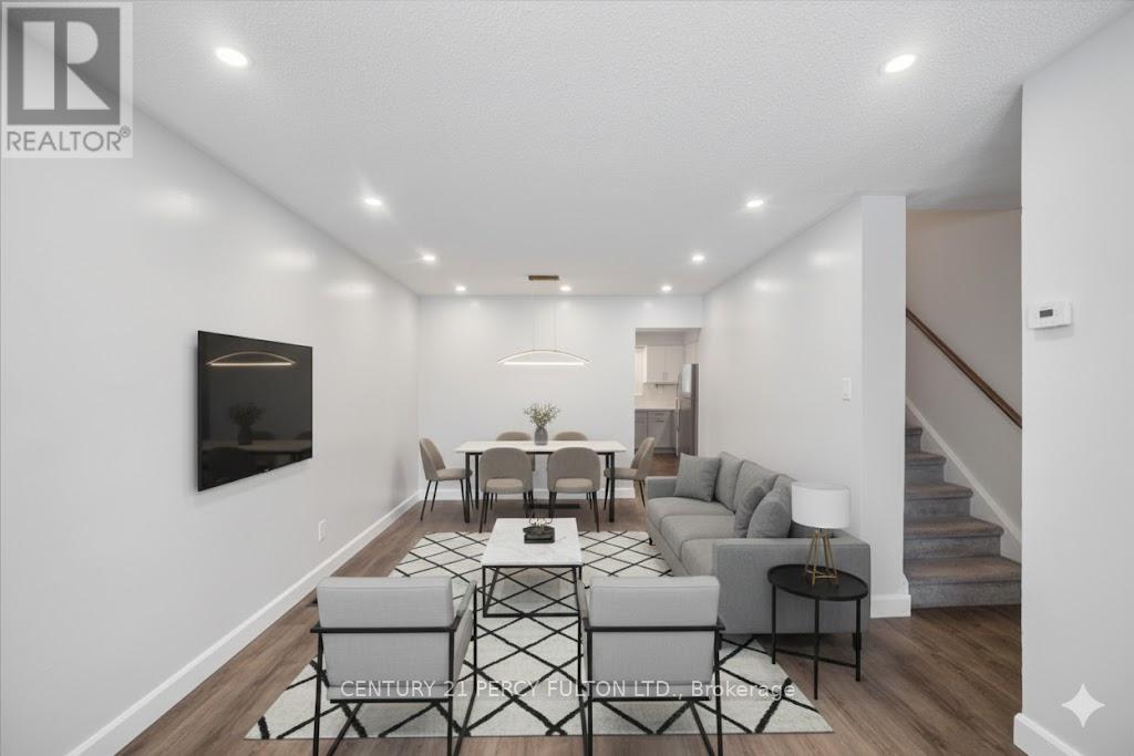 279 VANCOUVER CRESCENT, Oshawa, Ontario