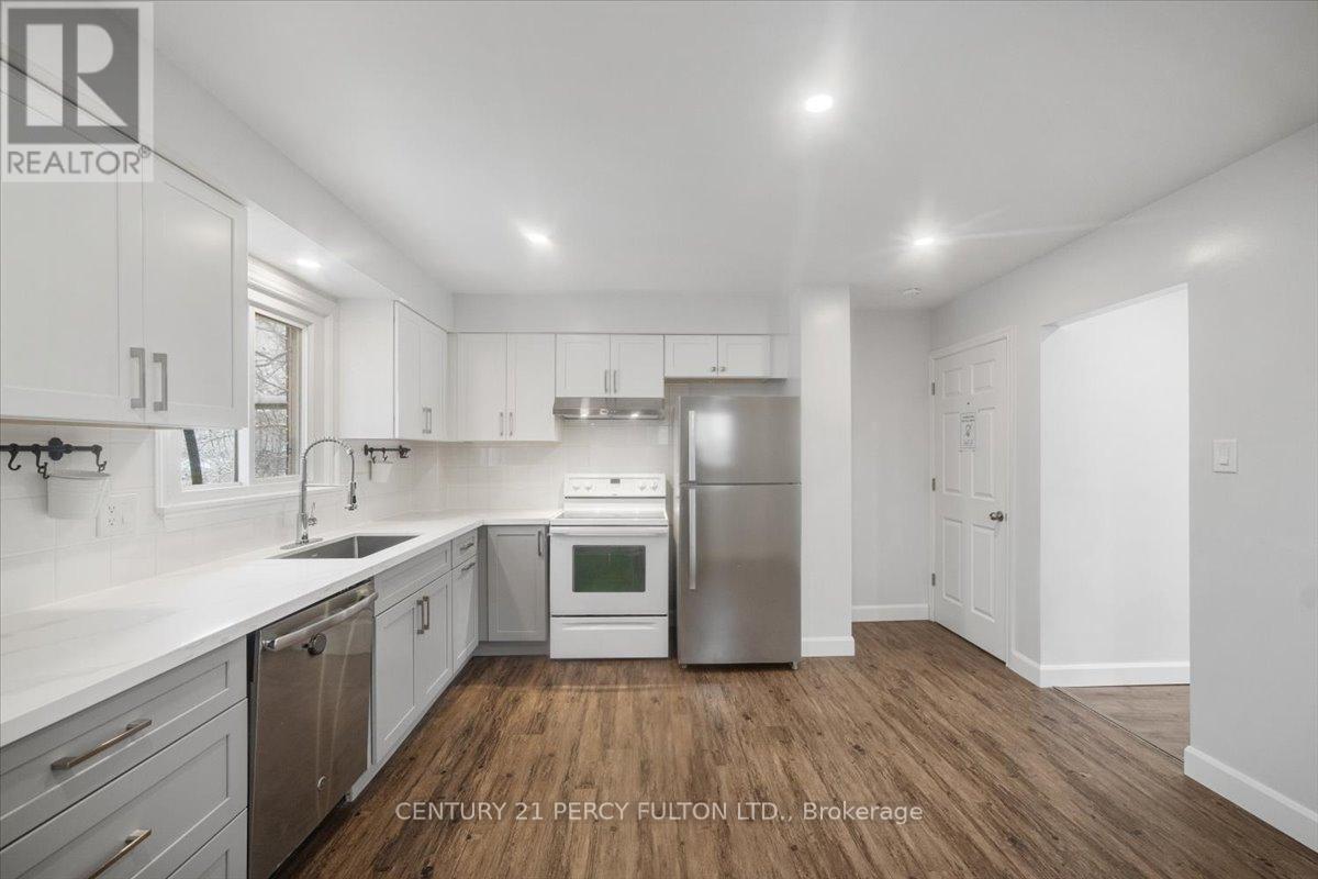 279 Vancouver Crescent, Oshawa, Ontario  L1J 2A1 - Photo 9 - E12627920