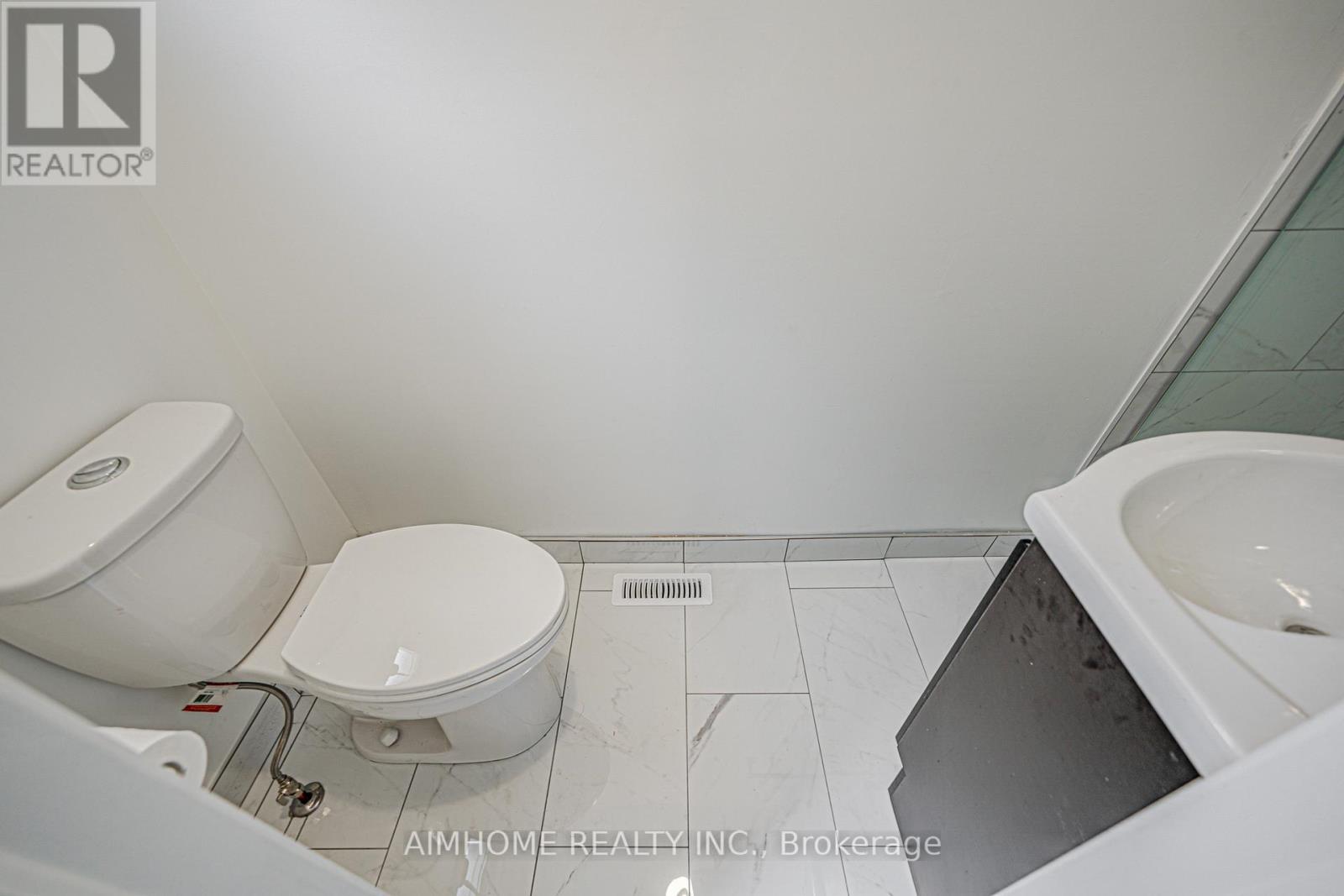 Lower - 2575 Benedet Drive N, Mississauga, Ontario L5J 4H6 - Photo 25 - W12587504