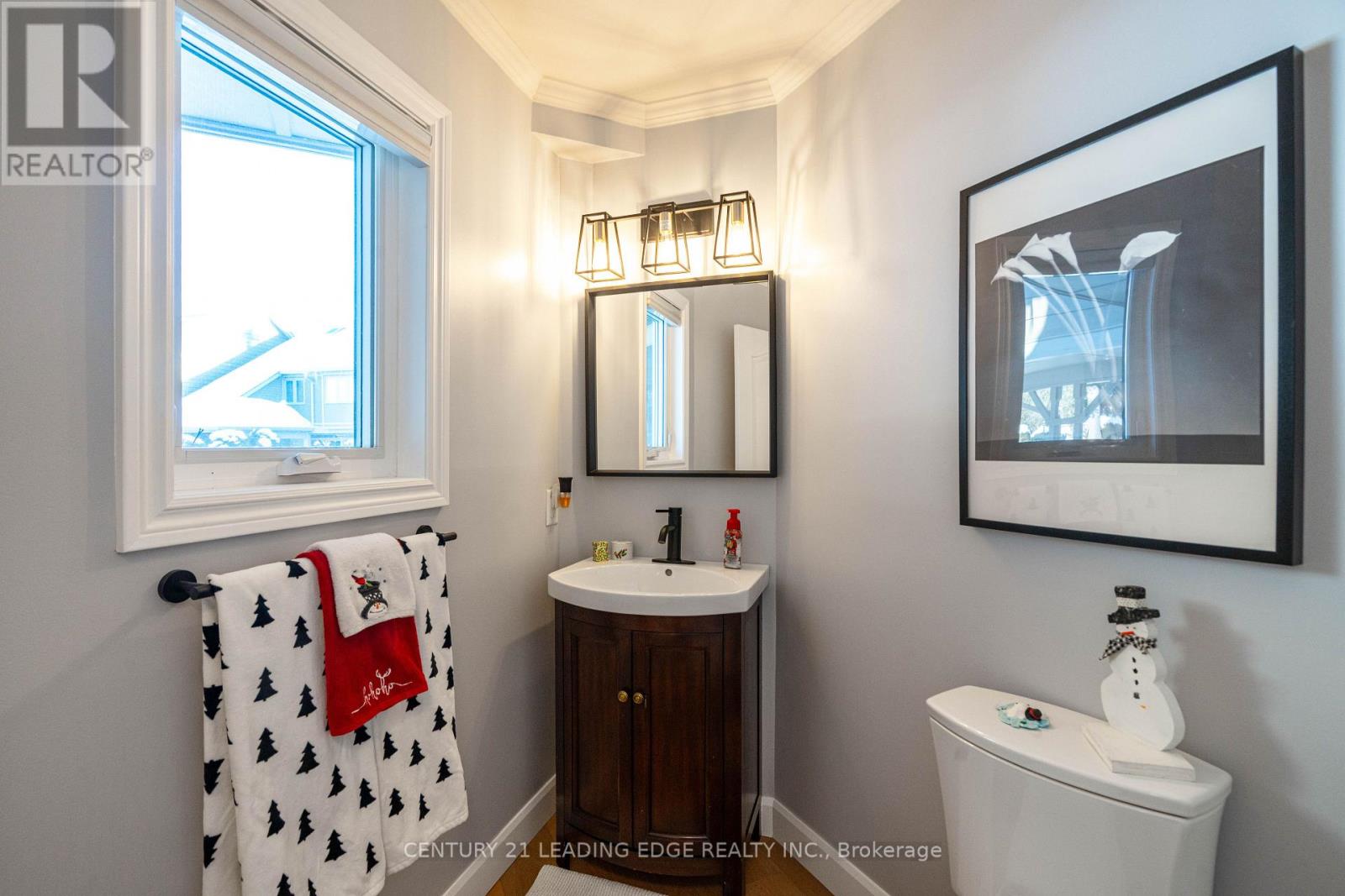 9 - 9 Davy Point Circle, Georgina, Ontario  L4P 3H2 - Photo 16 - N12633362