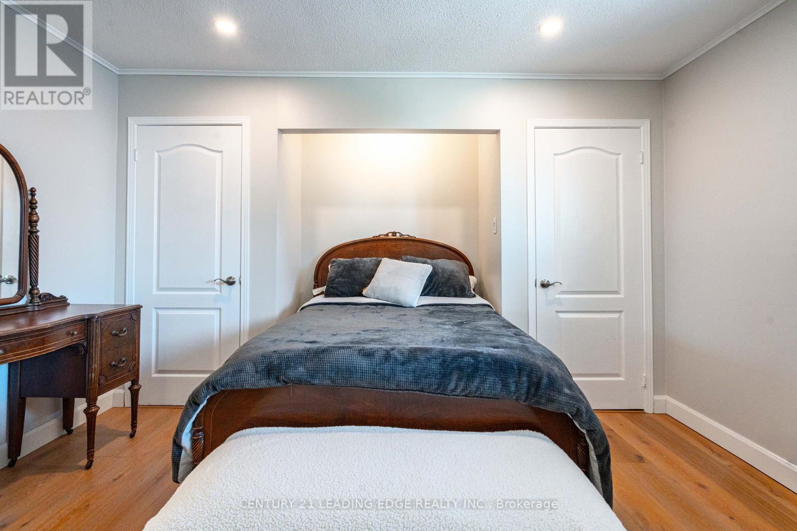 9 - 9 Davy Point Circle, Georgina, Ontario  L4P 3H2 - Photo 23 - N12633362