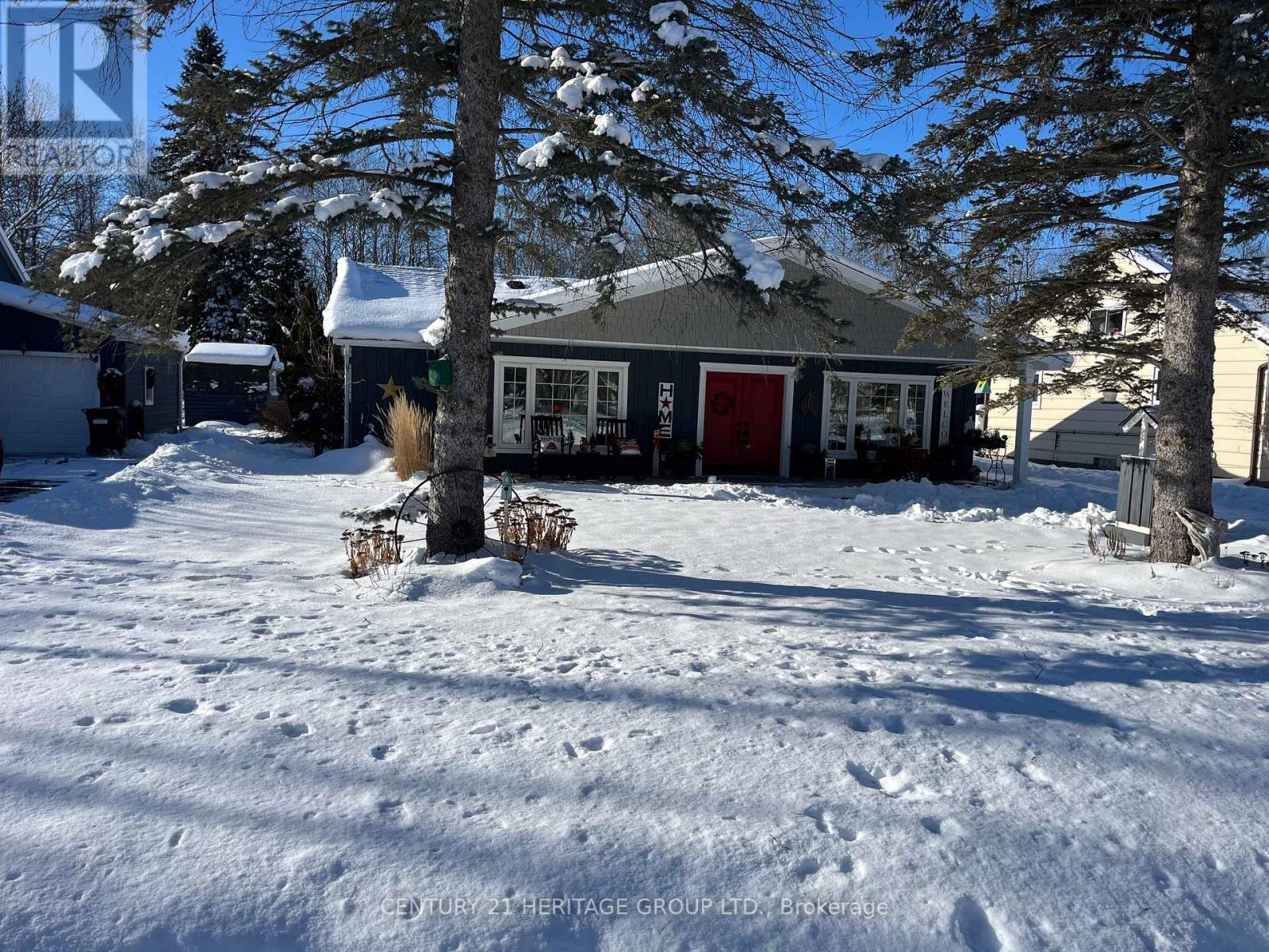 182 Parkview Drive, Innisfil (Gilford), Ontario  L0L 1R0 - Photo 2 - N12633370