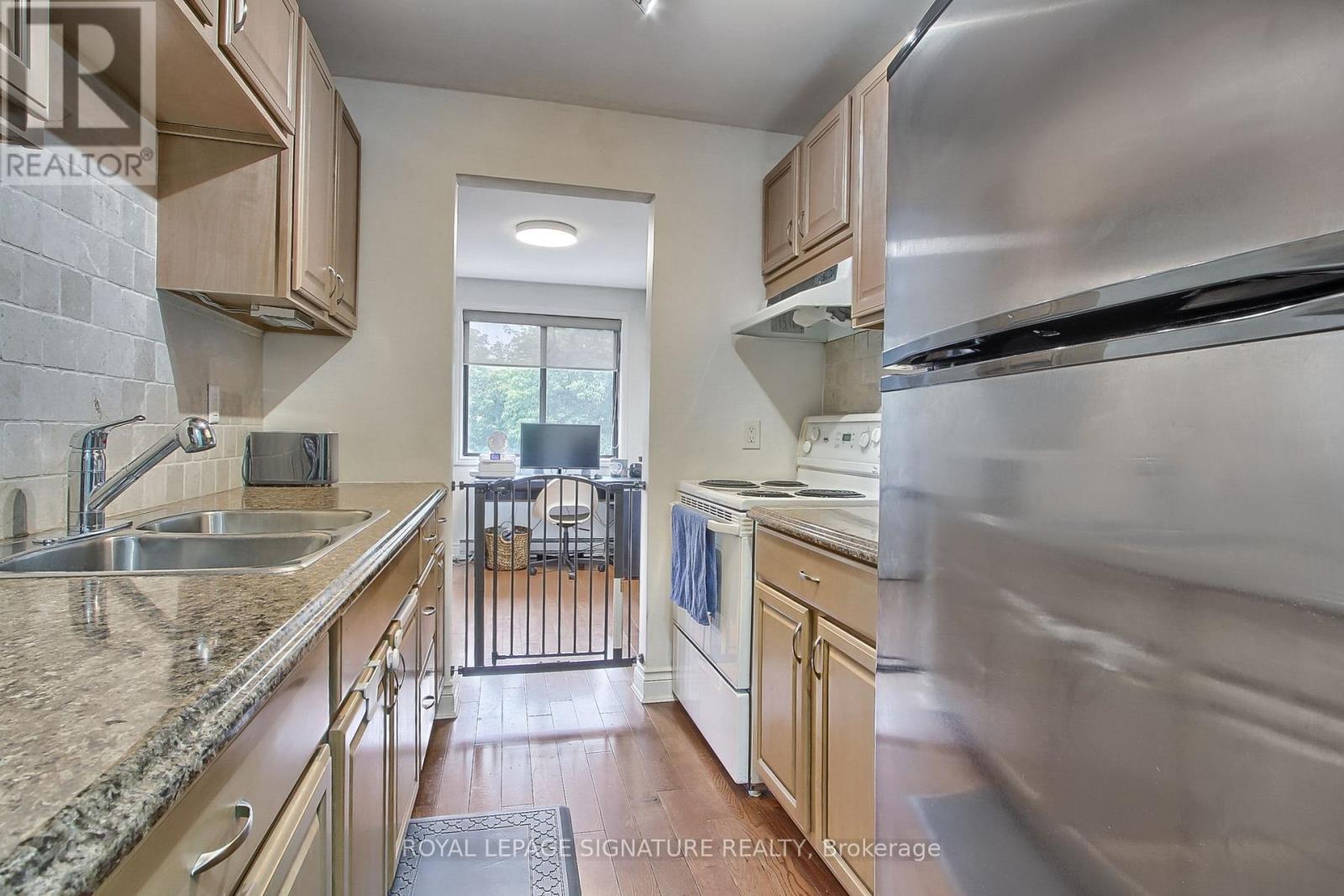 12 - 136 Scanlon Avenue, Bradford West Gwillimbury (Bradford), Ontario  L3Z 1G6 - Photo 10 - N12633400