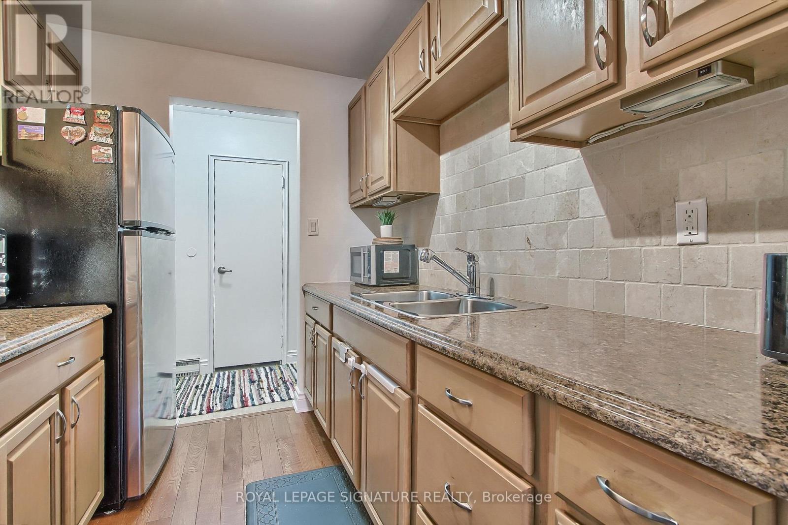 12 - 136 Scanlon Avenue, Bradford West Gwillimbury (Bradford), Ontario  L3Z 1G6 - Photo 8 - N12633400