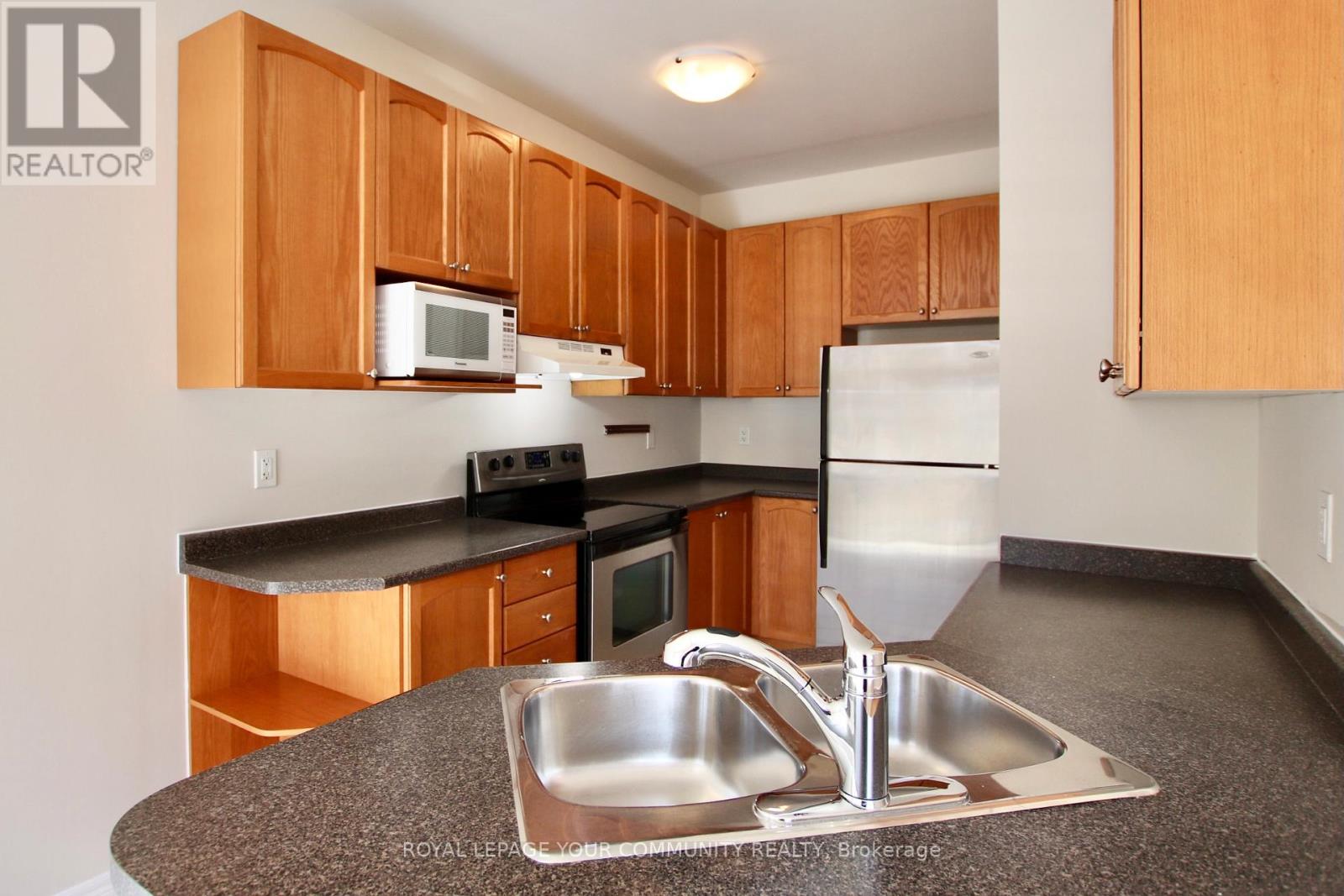 91 Gauguin Avenue, Vaughan (Patterson), Ontario  L4J 9J4 - Photo 10 - N12633476