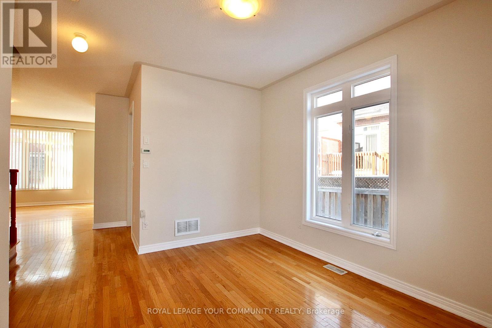 91 Gauguin Avenue, Vaughan (Patterson), Ontario  L4J 9J4 - Photo 13 - N12633476