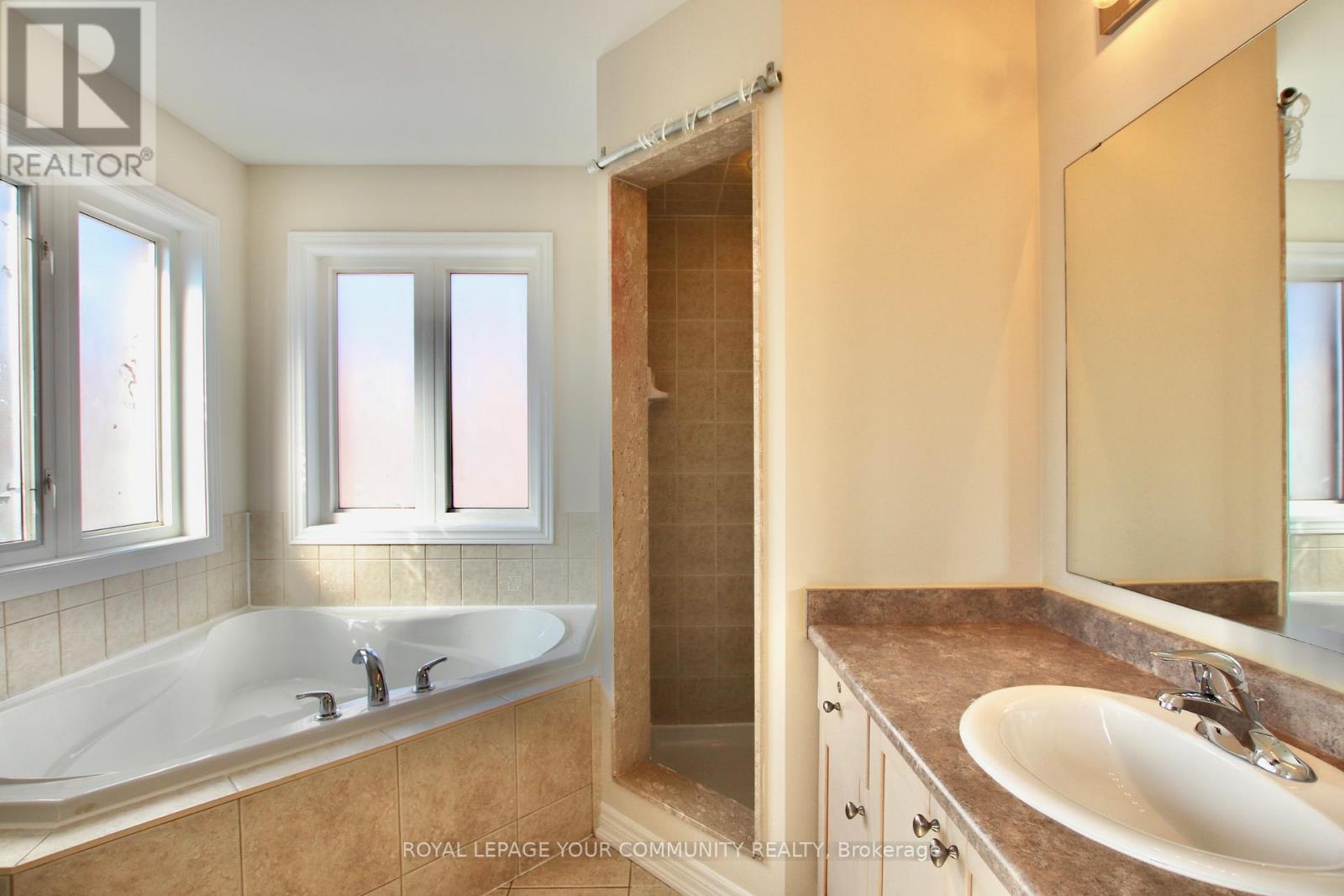 91 Gauguin Avenue, Vaughan (Patterson), Ontario  L4J 9J4 - Photo 23 - N12633476