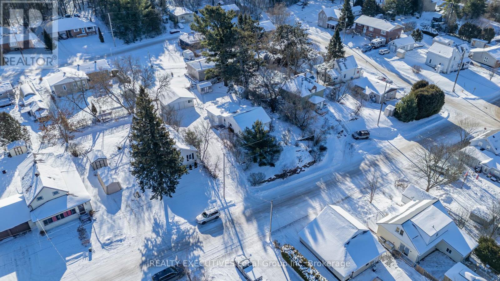 141 BAY STREET, callander, Ontario