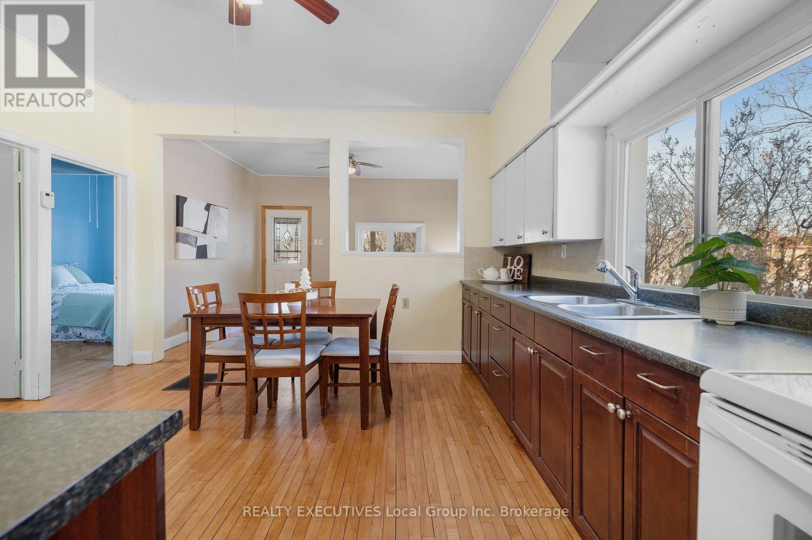 141 Bay Street, Callander, Ontario  P0H 1H0 - Photo 12 - X12633542