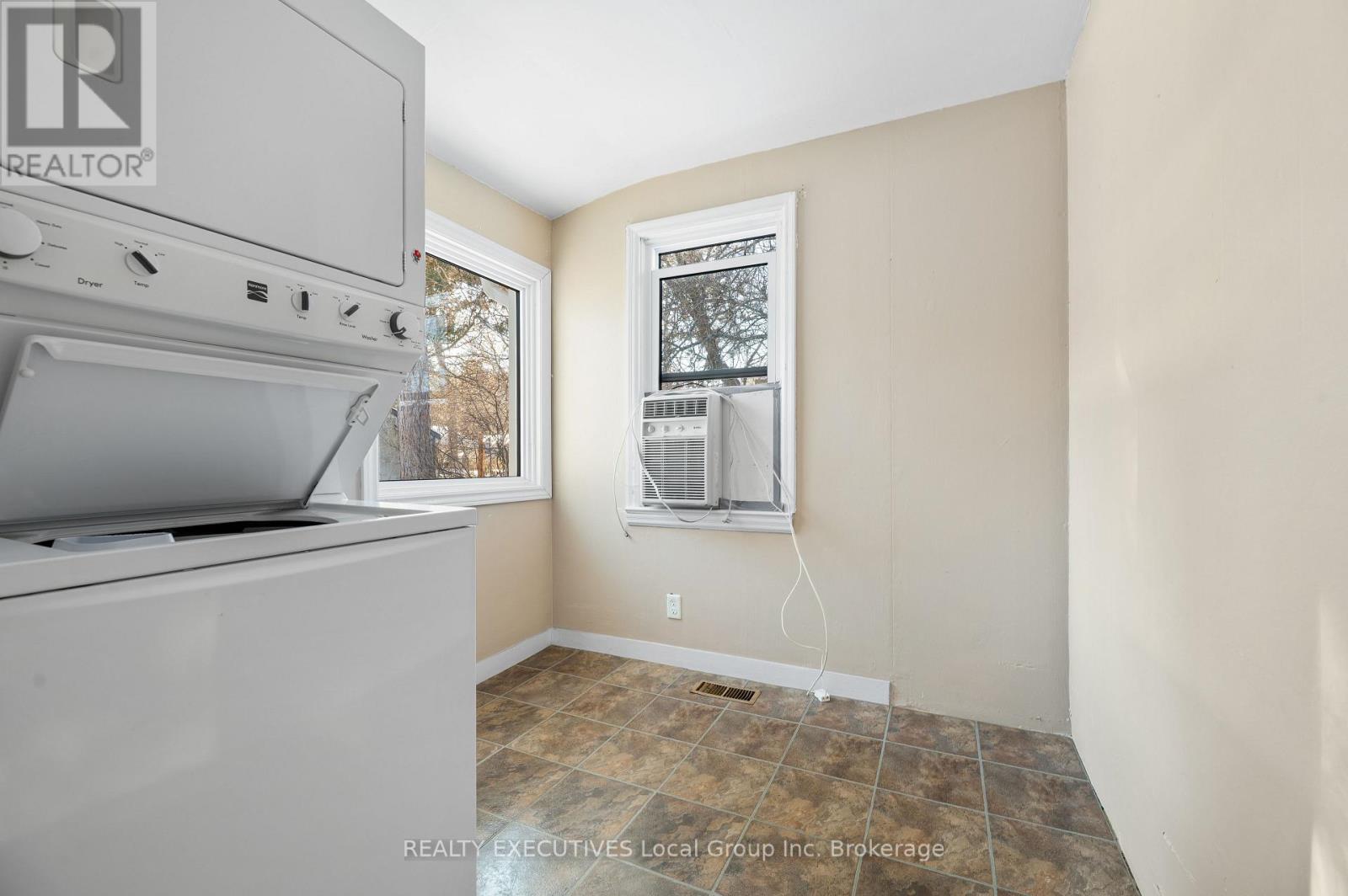 141 Bay Street, Callander, Ontario  P0H 1H0 - Photo 21 - X12633542