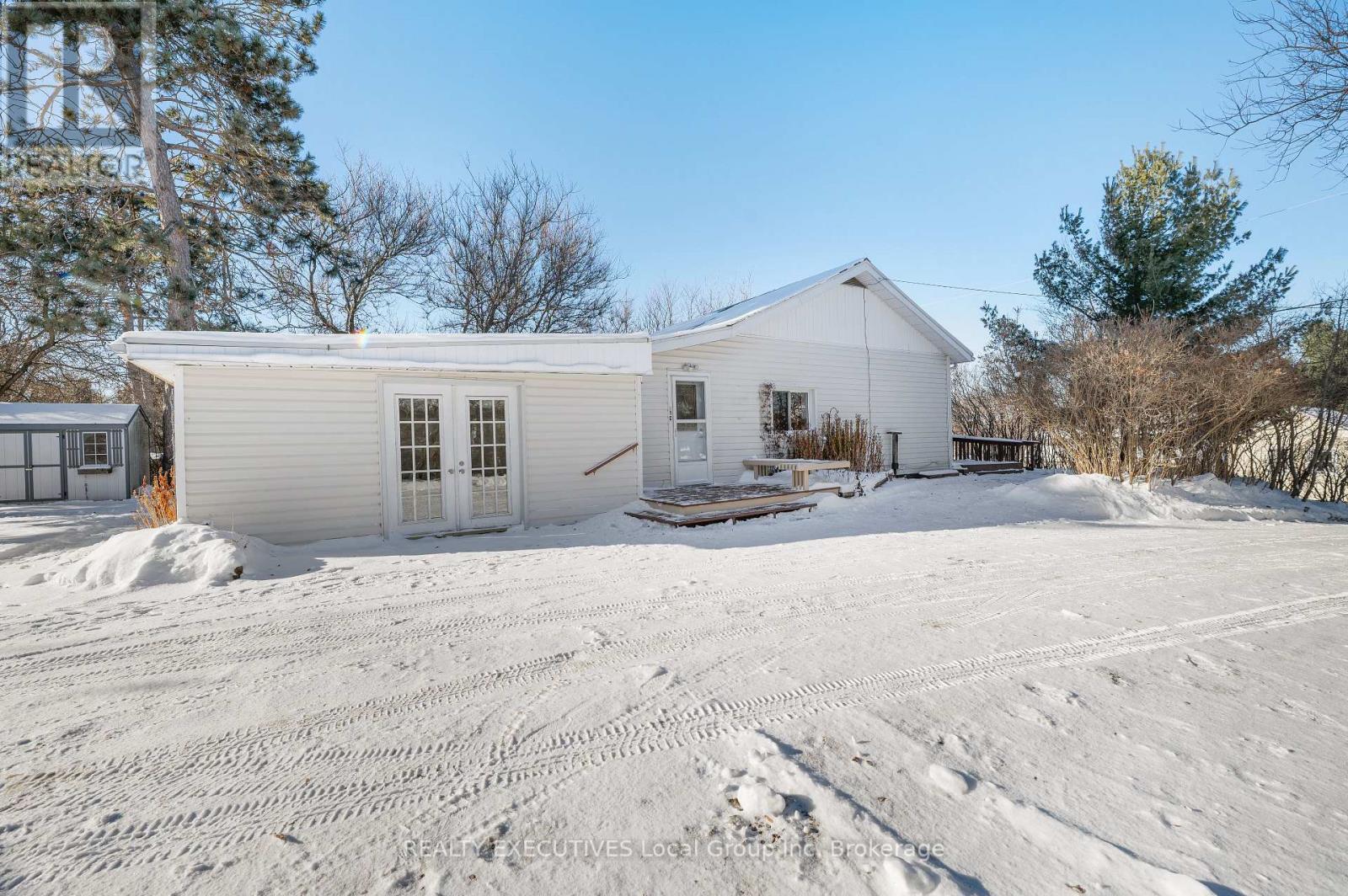 141 Bay Street, Callander, Ontario  P0H 1H0 - Photo 3 - X12633542
