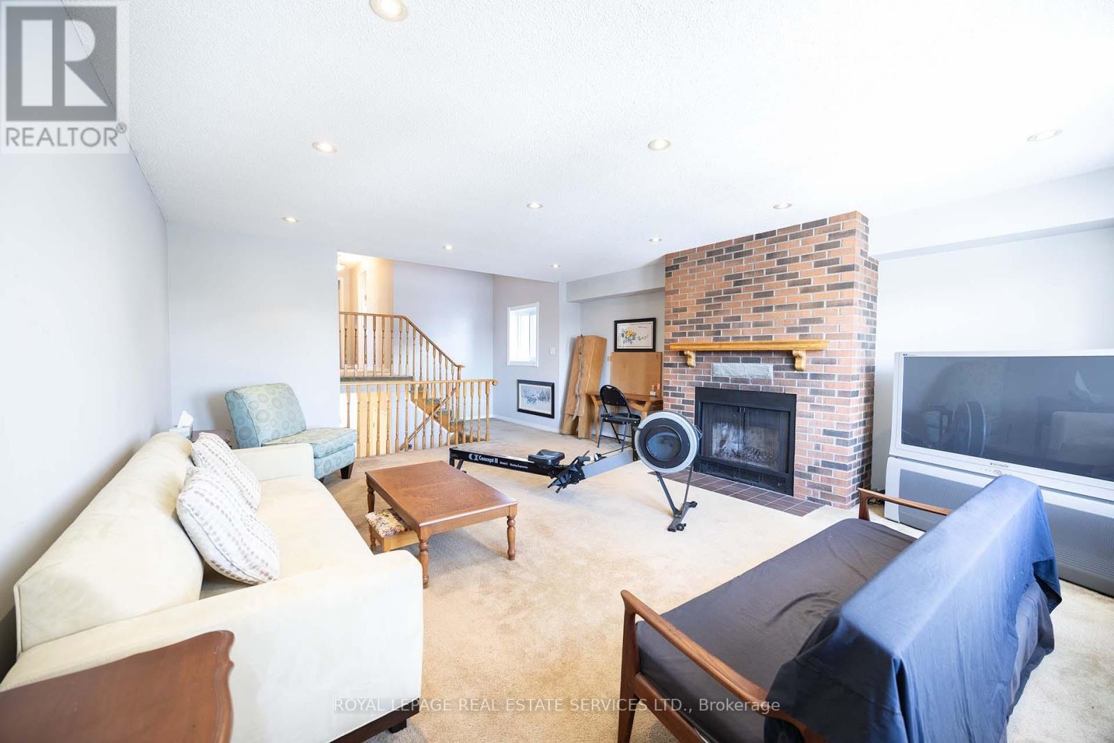 3419 Brett Road, Mississauga, Ontario  L5L 4M6 - Photo 10 - W12633338